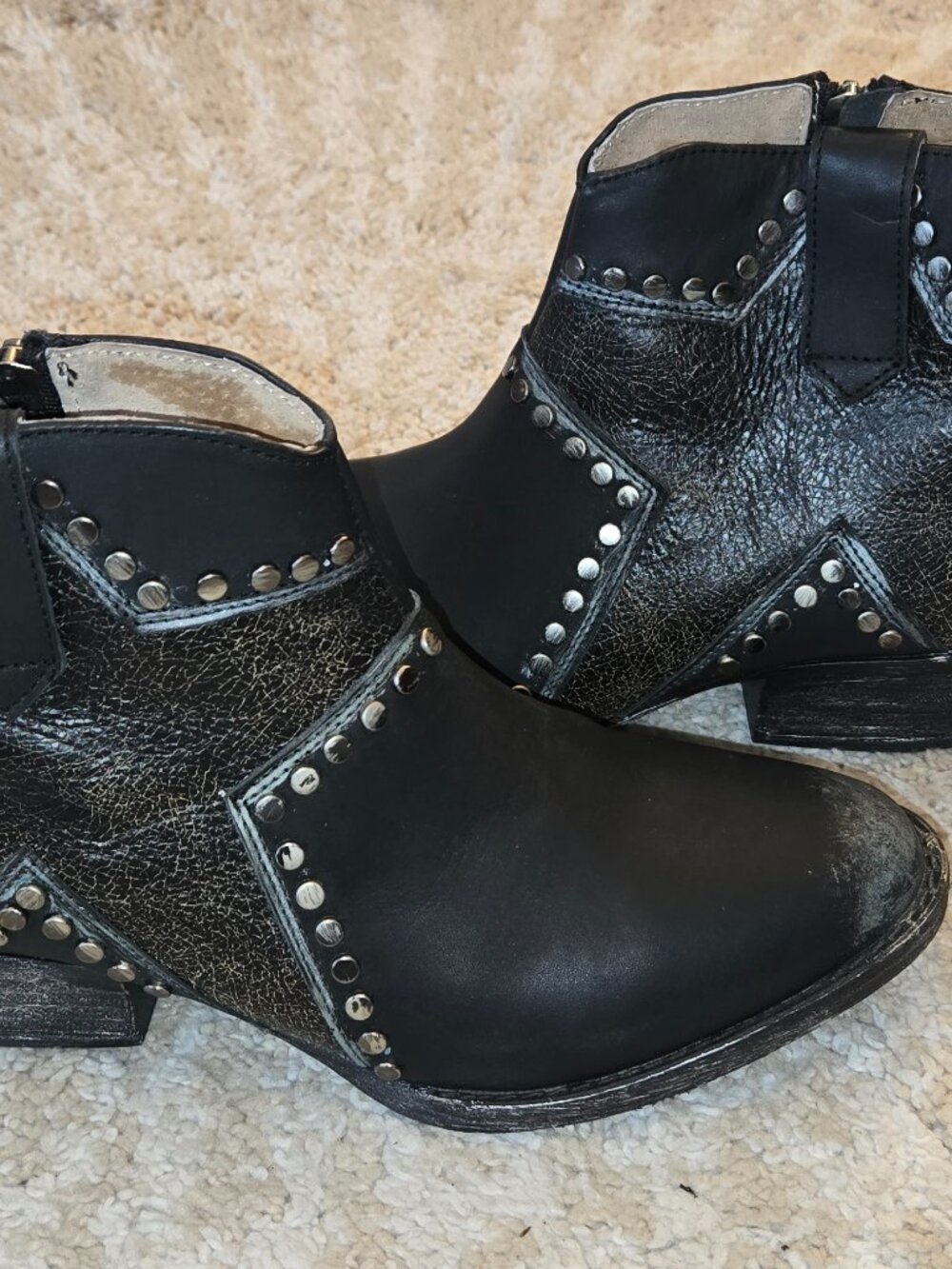 Corral/Circle G Star Studded Bootie Size 8.5